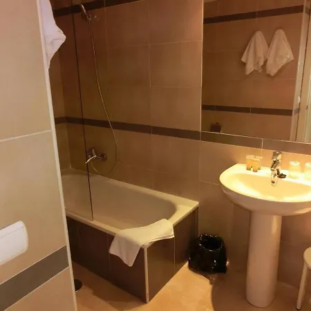 22b Esmeralda Suites 1 Bedroom Appartement *